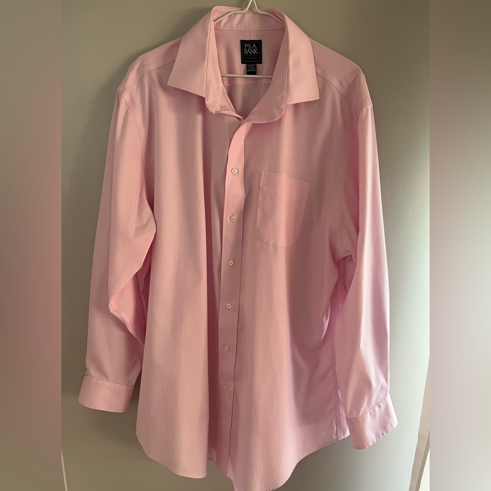 Jos A Banks Men’s dress shirt